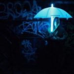 夜道を照らしてくれる傘Rainsaber